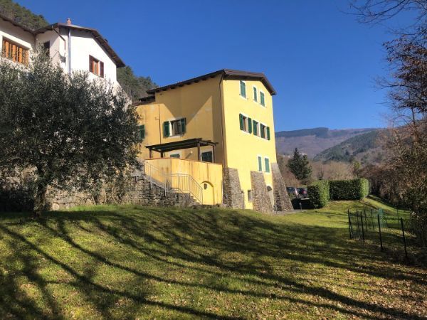 appartamento in vendita a Sesta Godano