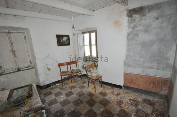 appartamento in vendita a Sesta Godano in zona Bergassana