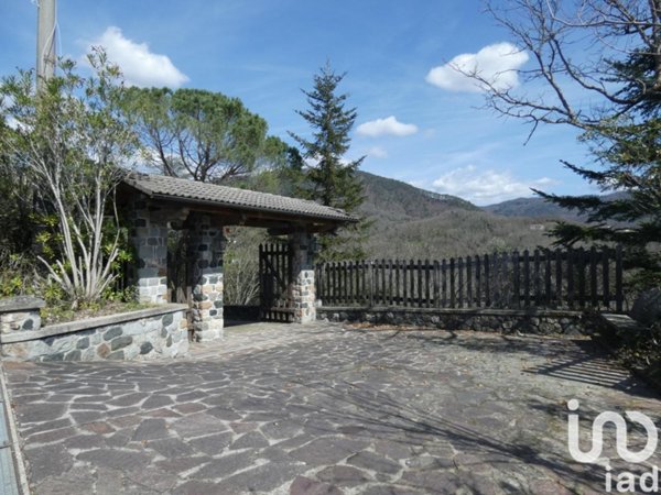 casa indipendente in vendita a Sesta Godano