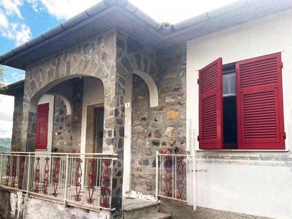 appartamento in vendita a Sesta Godano in zona Oradoro