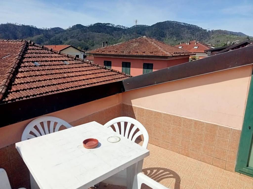 appartamento in vendita a Sesta Godano