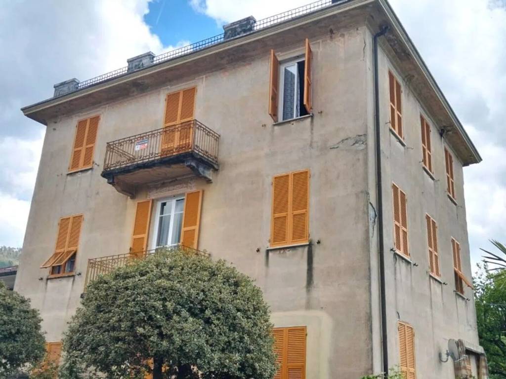 appartamento in vendita a Sesta Godano