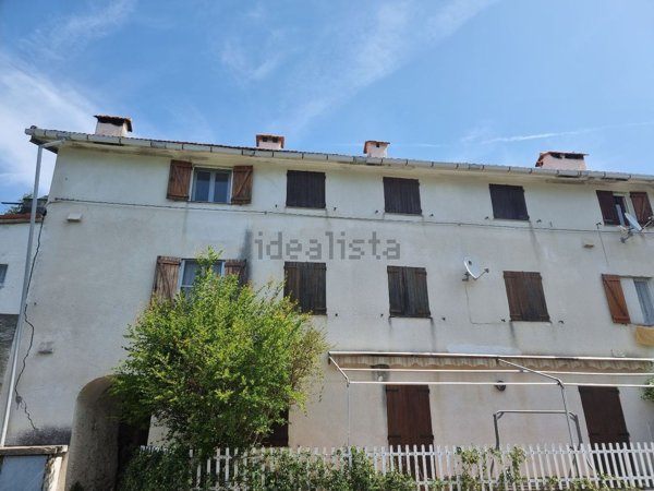 appartamento in vendita a Sesta Godano