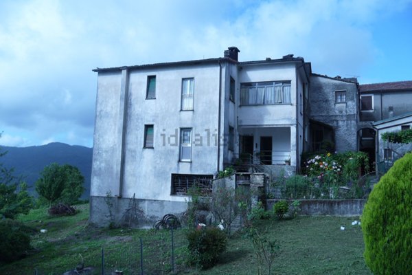 appartamento in vendita a Sesta Godano