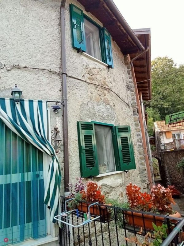 appartamento in vendita a Sesta Godano in zona Mangia