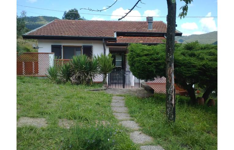 casa indipendente in vendita a Sesta Godano