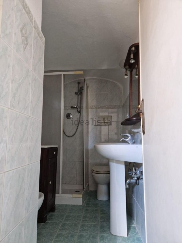 casa indipendente in vendita a Sesta Godano in zona Antessio