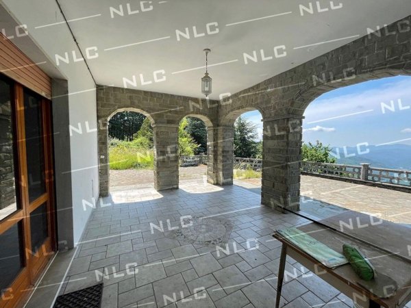 casa indipendente in vendita a Sesta Godano