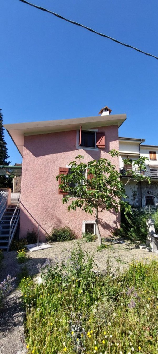 casa semindipendente in vendita a Sesta Godano