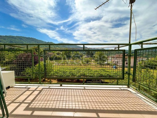 appartamento in vendita a Sesta Godano in zona Godano