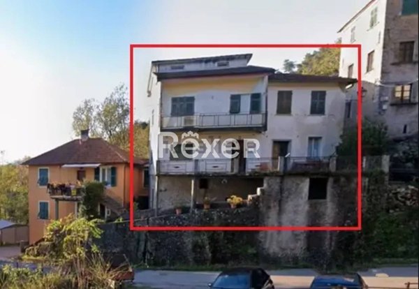 casa indipendente in vendita a Sesta Godano in zona Rio