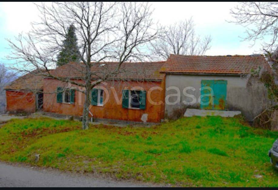 casa indipendente in vendita a Varese Ligure in zona Porciorasco