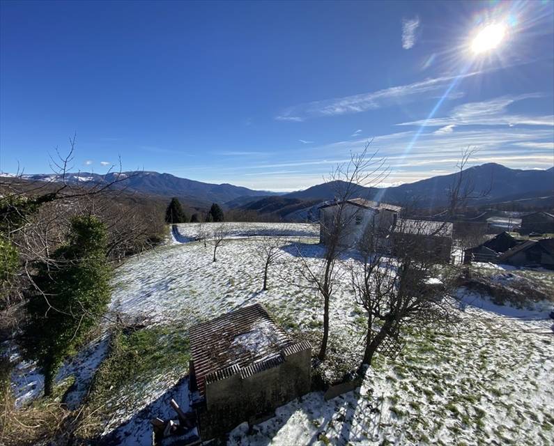 casa indipendente in vendita a Varese Ligure