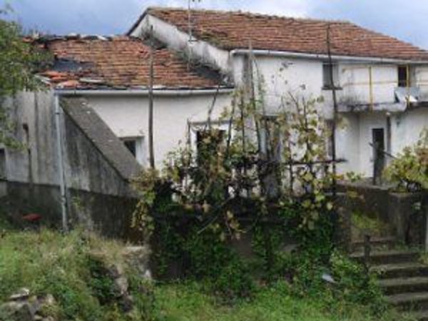 appartamento in vendita a Varese Ligure