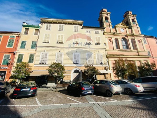 appartamento in vendita a Varese Ligure