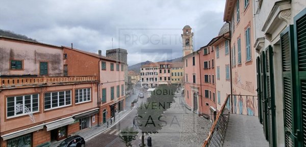 appartamento in vendita a Varese Ligure