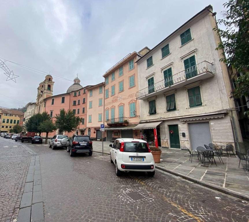 appartamento in vendita a Varese Ligure
