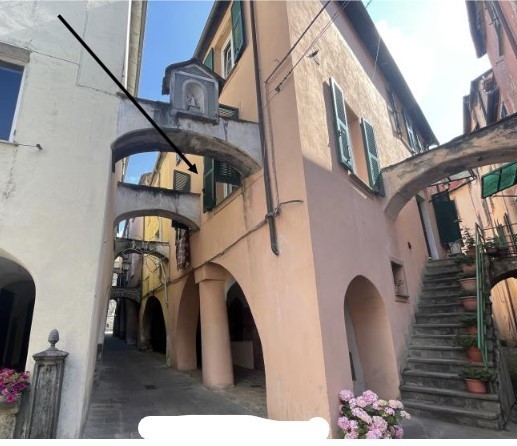 appartamento in vendita a Varese Ligure
