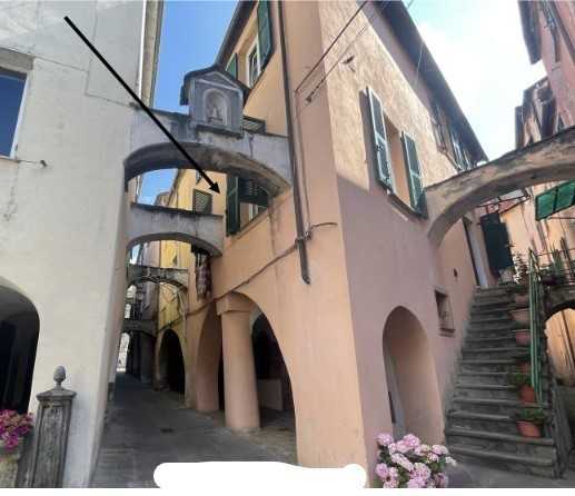 appartamento in vendita a Varese Ligure