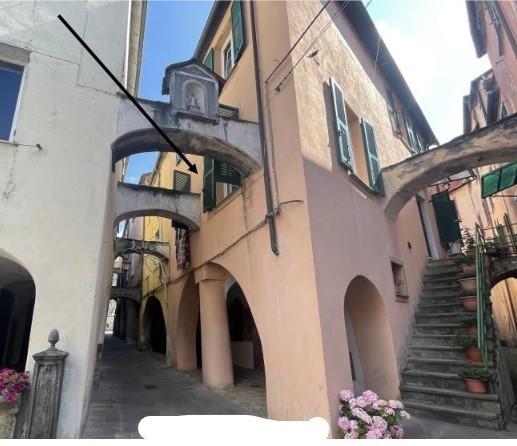 appartamento in vendita a Varese Ligure