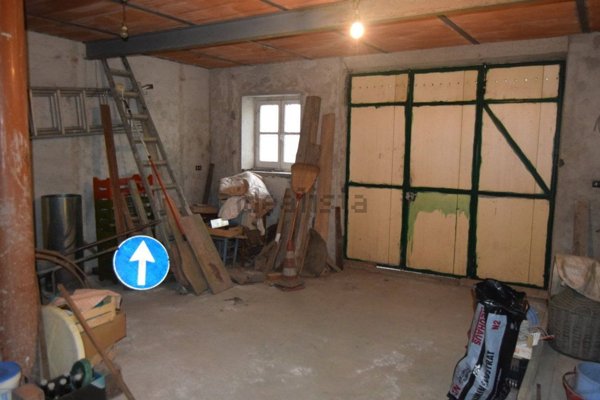 casa semindipendente in vendita a Varese Ligure in zona San Pietro Vara