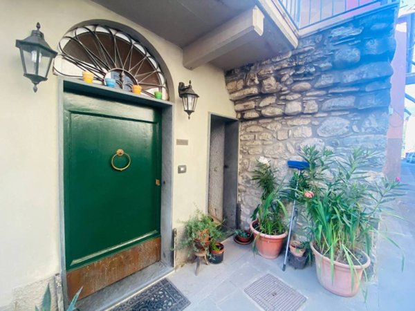 casa indipendente in vendita a Varese Ligure in zona San Pietro Vara