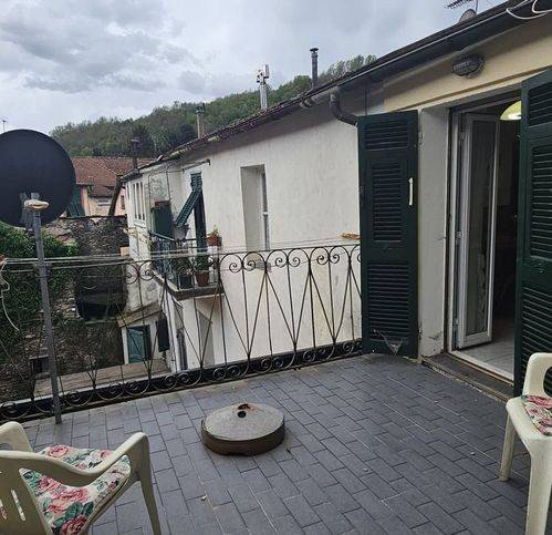 appartamento in vendita a Varese Ligure
