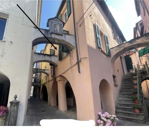 appartamento in vendita a Varese Ligure