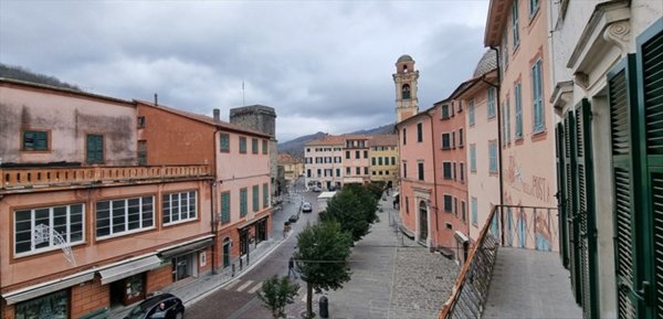 appartamento in vendita a Varese Ligure