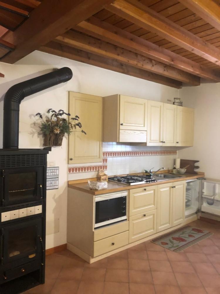 casa indipendente in vendita a Varese Ligure