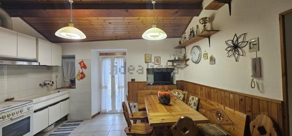 appartamento in vendita a Varese Ligure
