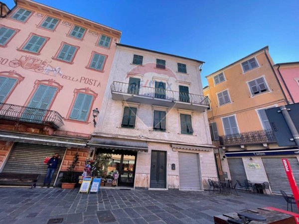 appartamento in vendita a Varese Ligure