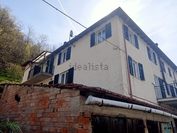 appartamento in vendita a Varese Ligure in zona San Pietro Vara