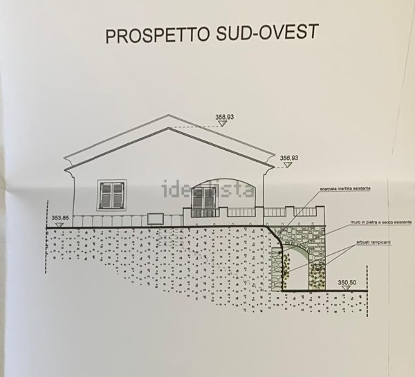 casa indipendente in vendita a Varese Ligure