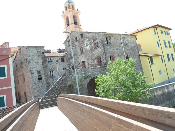 appartamento in vendita a Varese Ligure in zona San Pietro Vara