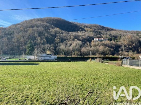 appartamento in vendita a Varese Ligure