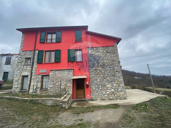 negozio in vendita a Varese Ligure