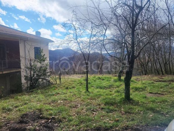 casa indipendente in vendita a Varese Ligure in zona Buto