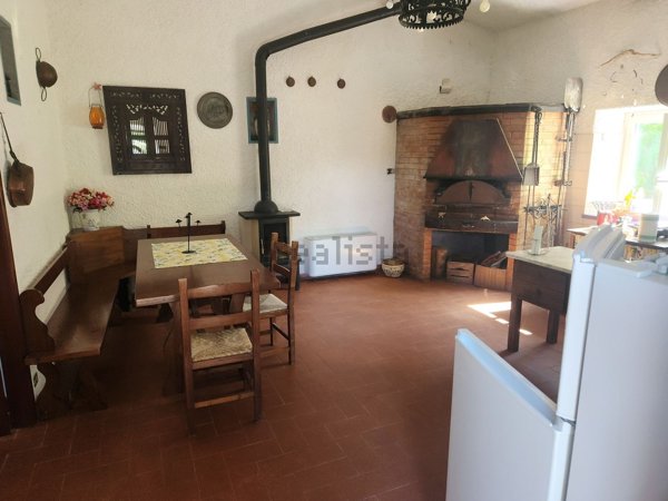 casa indipendente in vendita a Varese Ligure in zona San Pietro Vara