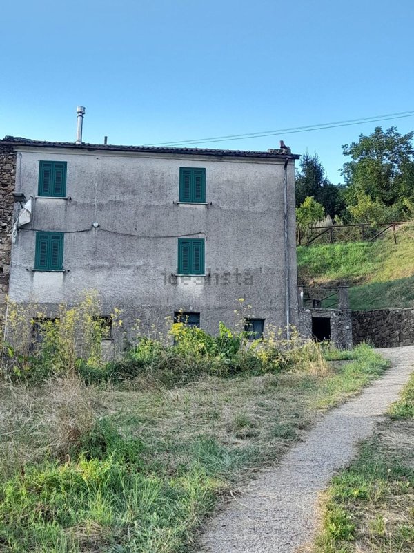 casa indipendente in vendita a Varese Ligure in zona Scurtabò