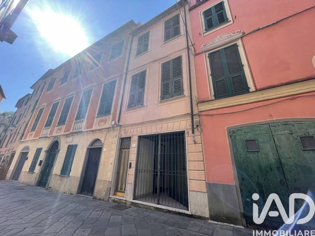 appartamento in vendita a Varese Ligure