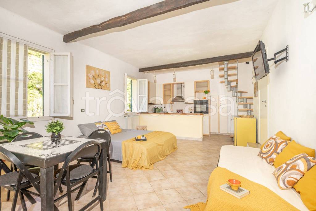 appartamento in vendita a Vernazza