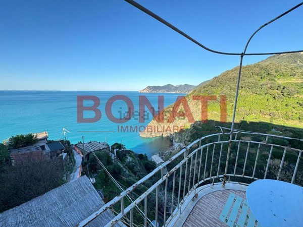 appartamento in vendita a Vernazza in zona Corniglia
