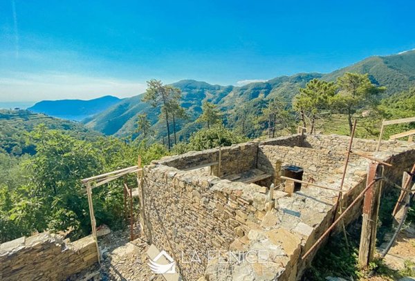 casa indipendente in vendita a Vernazza
