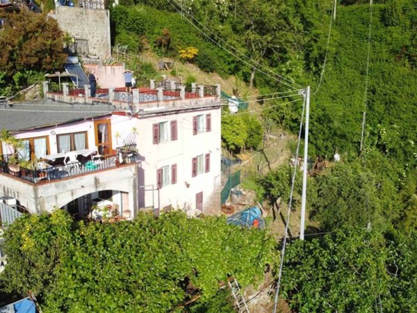 casa indipendente in vendita a Vernazza in zona San Bernardino