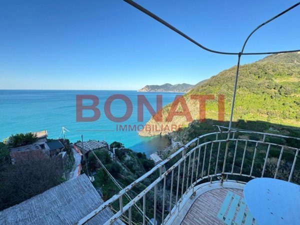 appartamento in vendita a Vernazza in zona Corniglia
