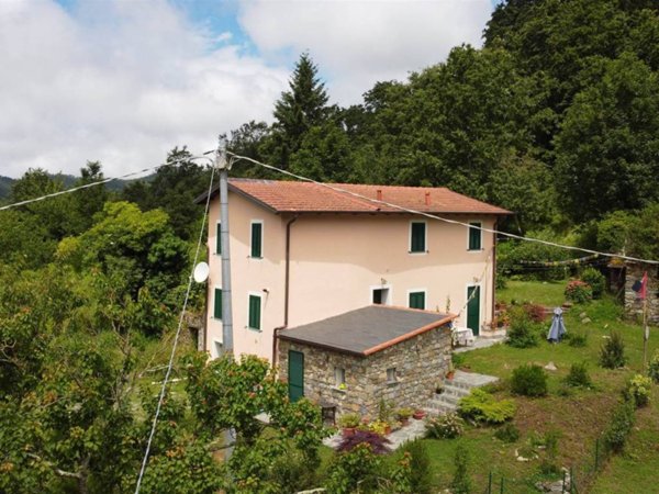 casa indipendente in vendita a Vernazza