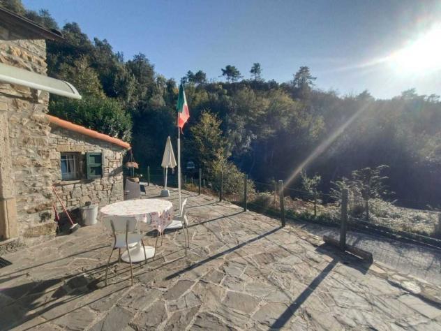 casale in vendita a Vernazza in zona Drignana