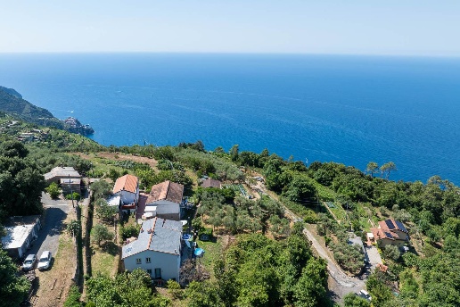 appartamento in vendita a Vernazza