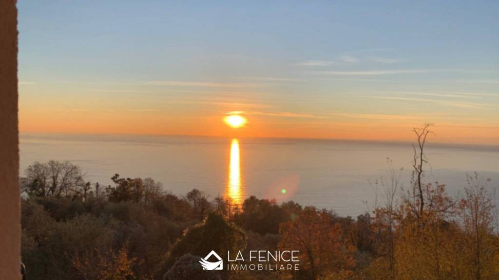 appartamento in vendita a Vernazza in zona Corniglia